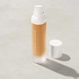 Pro Filt’r Soft Matte Longwear Foundation — #300