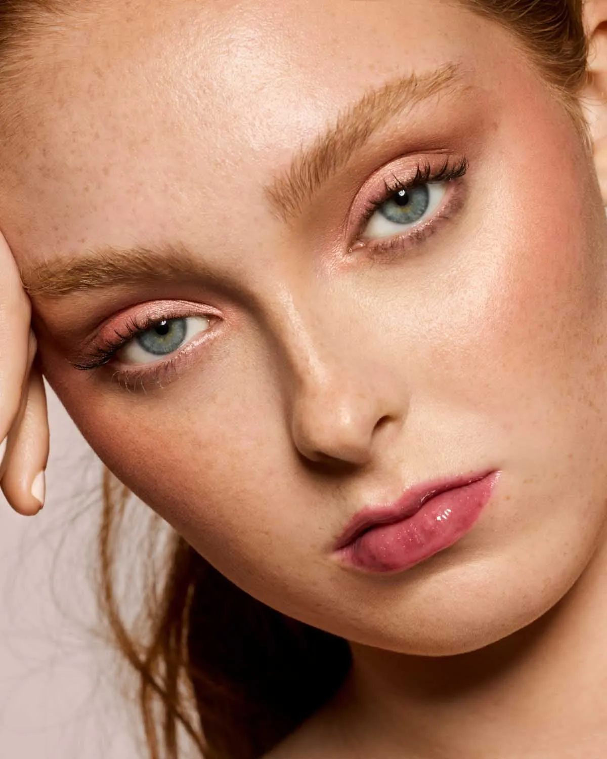 Gloss Bomb Universal Lip Luminizer — RiRi - Image 3