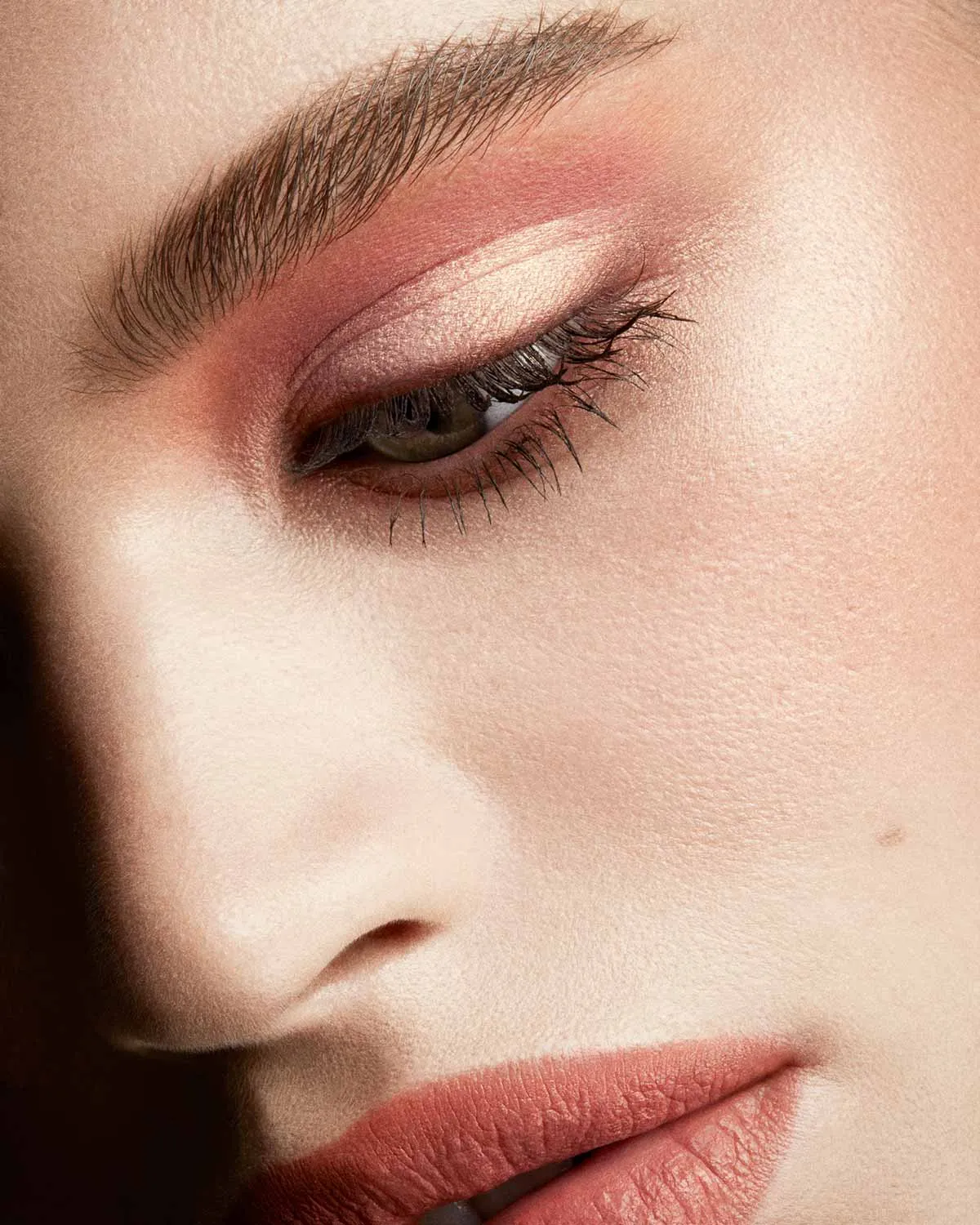 Snap Shadows Mix & Match Eyeshadow Palette — Peach - Image 2