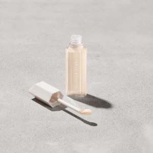 We’re Even Hydrating Longwear Concealer — 110W