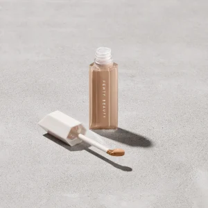 We’re Even Hydrating Longwear Concealer — 280C