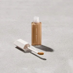We’re Even Hydrating Longwear Concealer — 310W