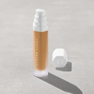 Soft’lit Naturally Luminous Longwear Foundation — 335