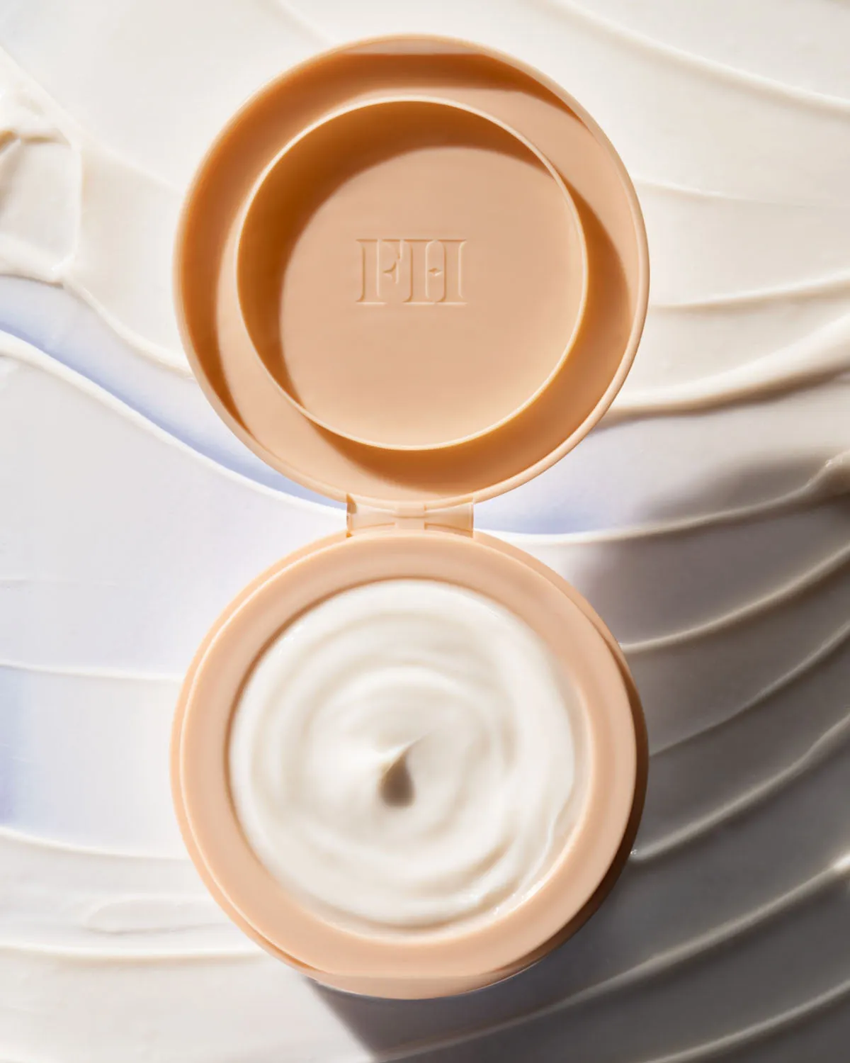 The Homecurl Curl-Defining Cream - Image 17